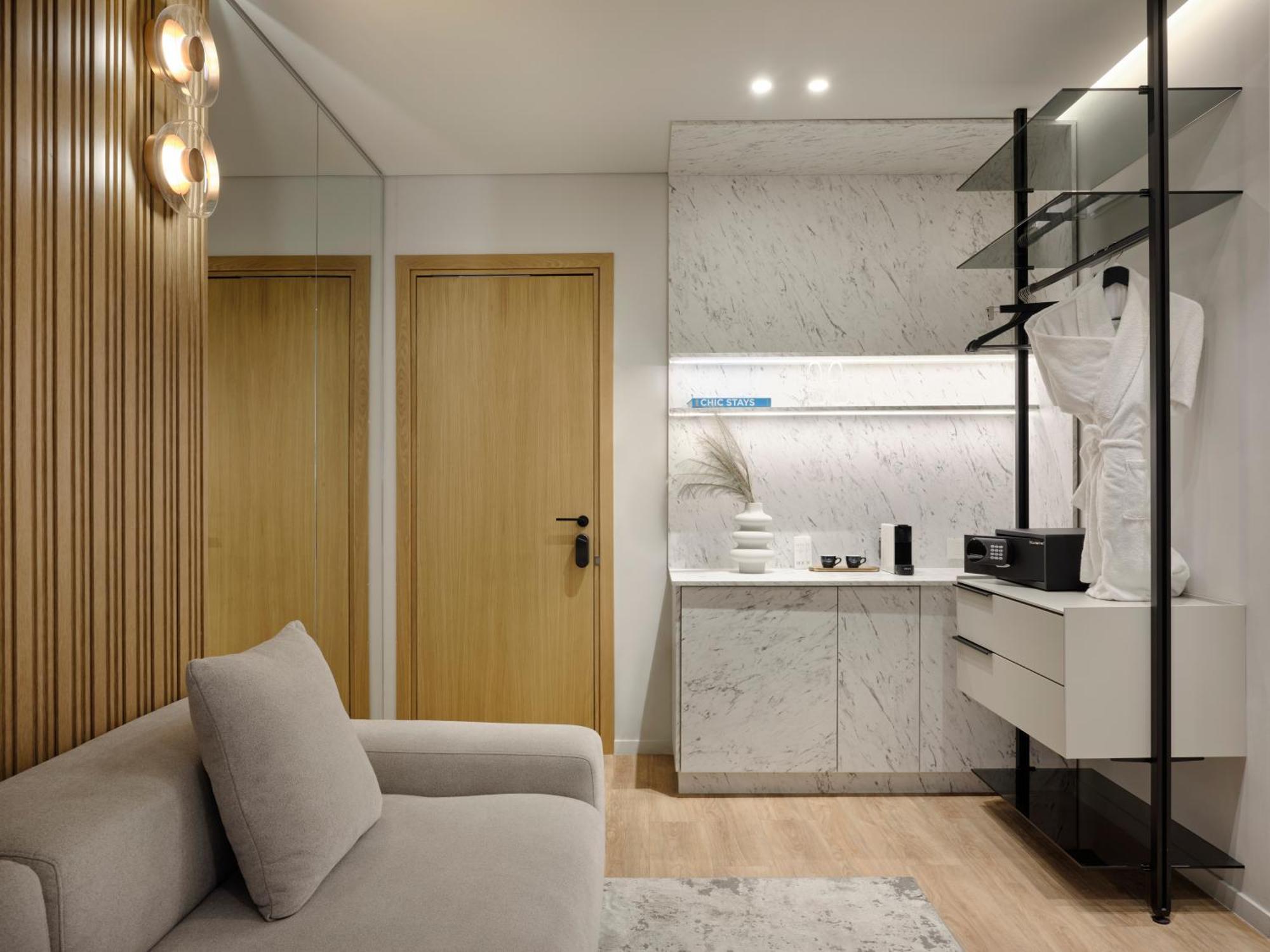 Nur Aparthotel Athene Buitenkant foto