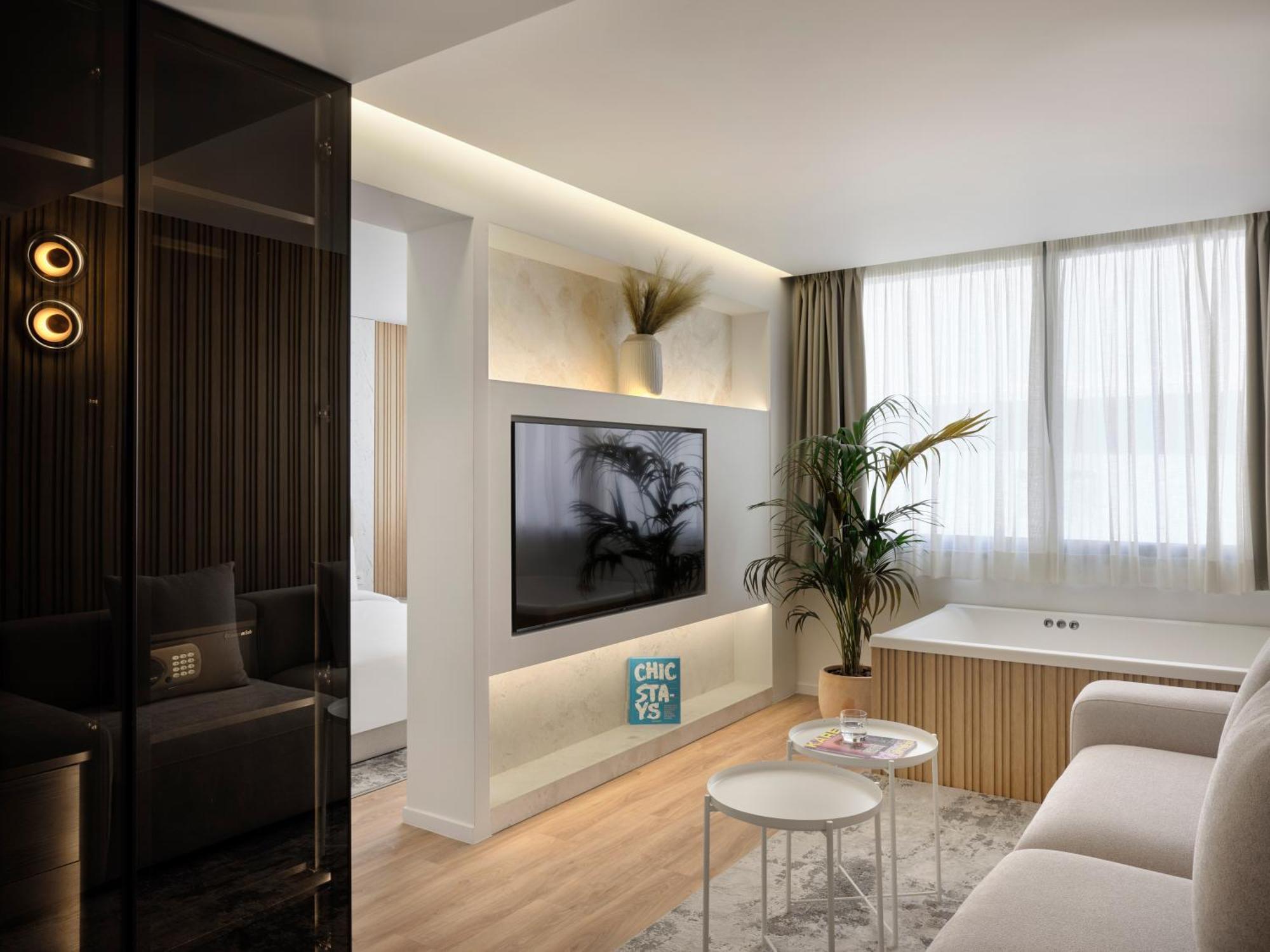 Nur Aparthotel Athene Buitenkant foto